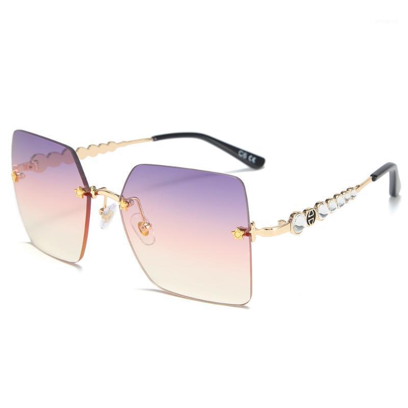 Sunglasses DENISA Gradient Lens Rimless Women 2021 Star Decoration Fashion Sun Glasses Rhinestones Legs UV400 Square ShadesG55201
Sunglasses DENISA Gradient Lens Rimless Women 2021 Star Decoration Fashion Sun Glasses Rhinestones Legs UV400 Square ShadesG55201
