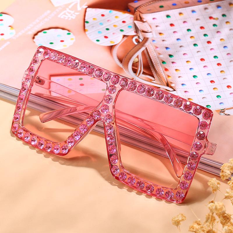 Fashion Retro Sunglasses Women Oversized Square Diamond Sunglass Iced Out Big Frame Mens Accessories Rhinestones Shades Eyewear
Fashion Retro Sunglasses Women Oversized Square Diamond Sunglass Iced Out Big Frame Mens Accessories Rhinestones Shades Eyewear