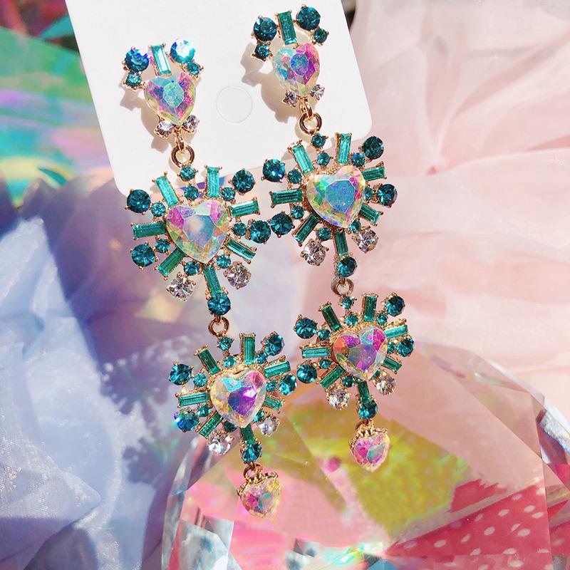 Korean New Hot Sale Luxury Heart Crystal Long Pendientes Mujer Moda Exaggerated Colorful Drop Earrings party Jewelry
Korean New Hot Sale Luxury Heart Crystal Long Pendientes Mujer Moda Exaggerated Colorful Drop Earrings party Jewelry