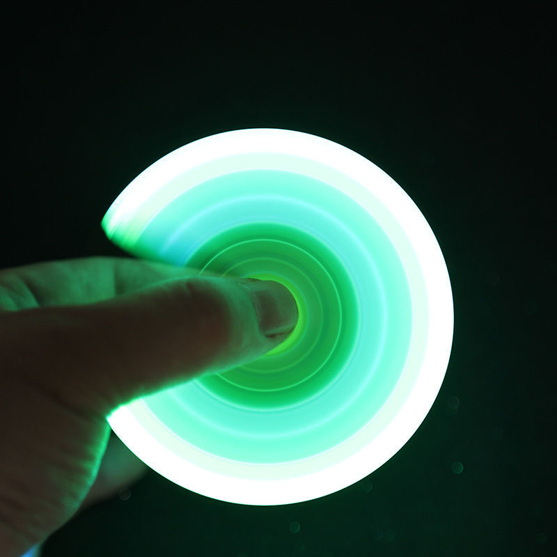 Funny Rotating Toy Party Favor Led Luminous Gyro Spinner Pen Office Anti Stress Kinetic Toys