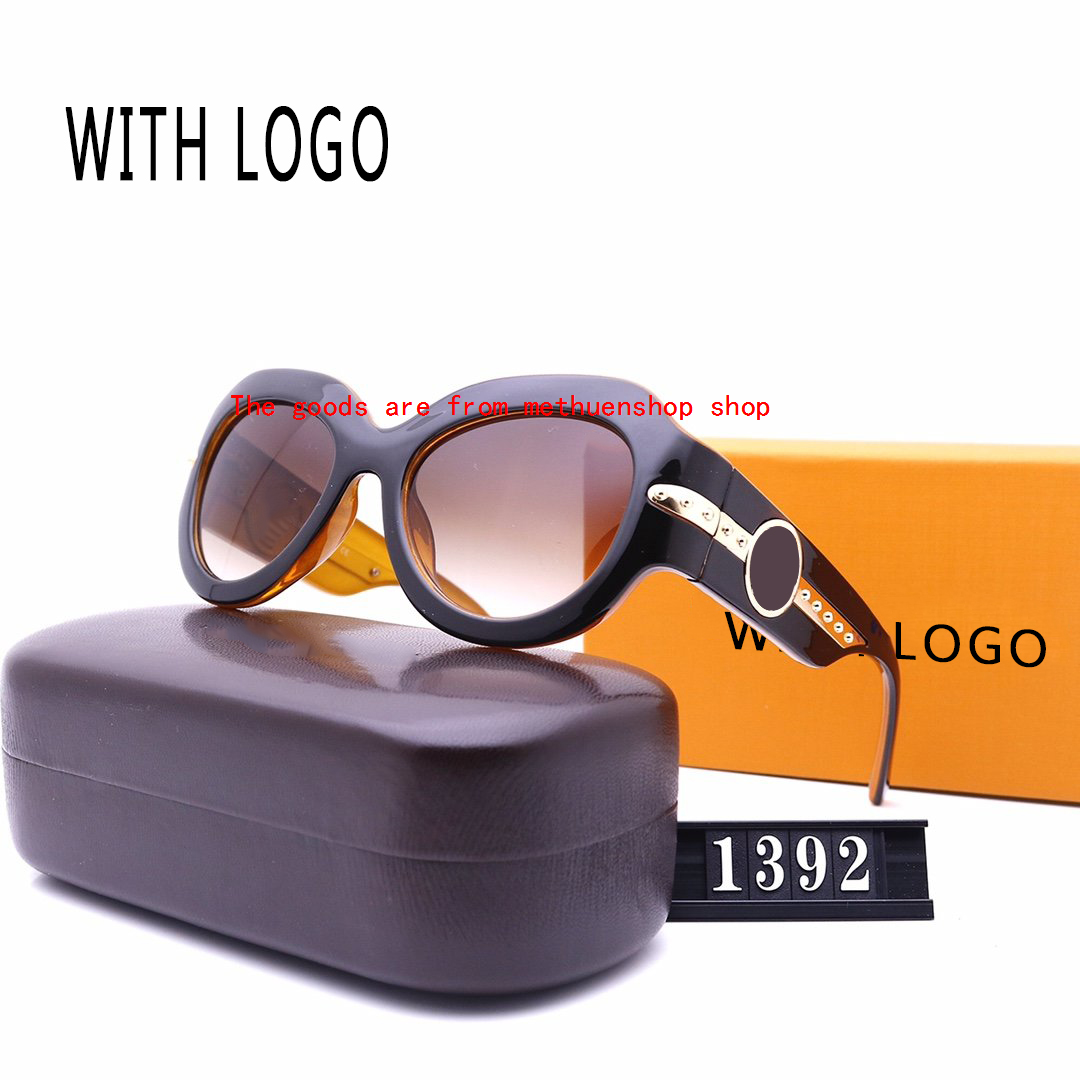 shipping Free letter metal fashion trend F 2020 polarized luxury designer sunglasses men and women big frame high quality brand QYNF 3WJKs, White;black
shipping Free letter metal fashion trend F 2020 polarized luxury designer sunglasses men and women big frame high quality brand QYNF 3WJKs, White;black