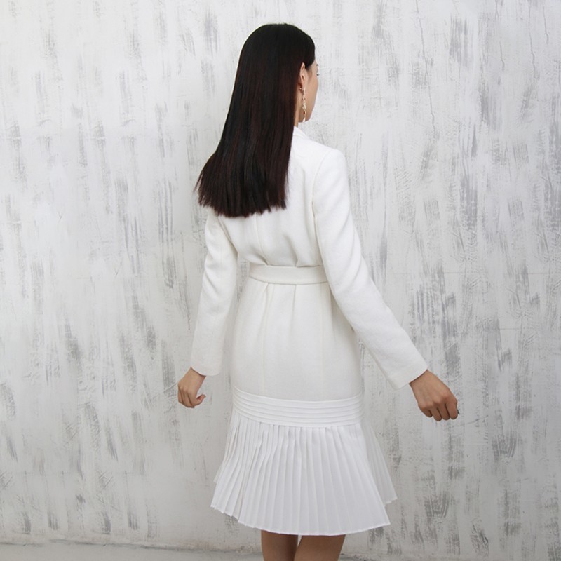 TWOTWINSTYLE Lace Up Women's Windbreaker High Waist Long Sleeve Patchwork Pleated Hem Trench Coat Female Fashion Autumn 201211