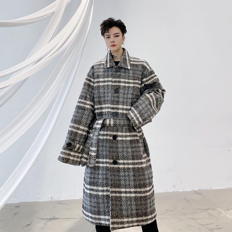Male Streetwear Vintage Woolen Coat Belt Windbreaker Jacket Outerwear Men Autumn Winter Loose Causal Wool Plaid Long Trenchcoat, Kk1530
Male Streetwear Vintage Woolen Coat Belt Windbreaker Jacket Outerwear Men Autumn Winter Loose Causal Wool Plaid Long Trenchcoat, Kk1530