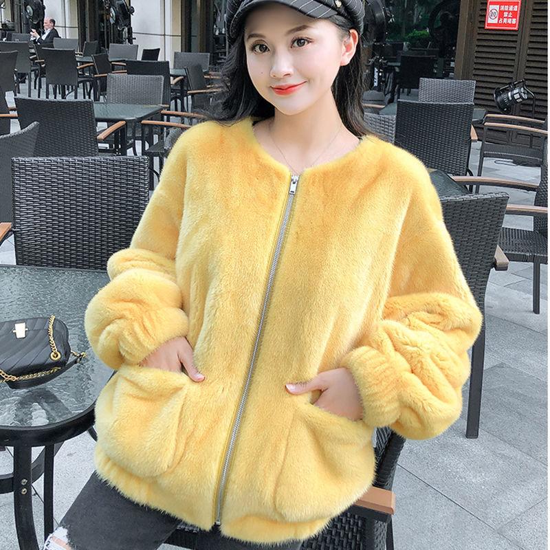 Women New 2021 Autumn Winter Solid Faux Fur Coats Ladies Thick Warm Outwear Fake Fur Jackets Female Loose Casual Overcoat C80, White
Women New 2021 Autumn Winter Solid Faux Fur Coats Ladies Thick Warm Outwear Fake Fur Jackets Female Loose Casual Overcoat C80, White