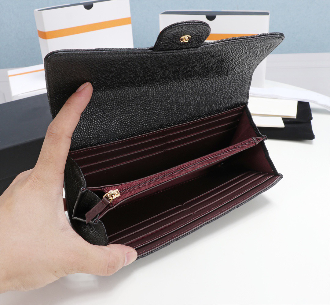 New best quality genuinel leather mens wallet with box luxurys designers wallet womens wallet purese credit card holder passport holder 212, Lambskin gold
New best quality genuinel leather mens wallet with box luxurys designers wallet womens wallet purese credit card holder passport holder 212, Lambskin gold