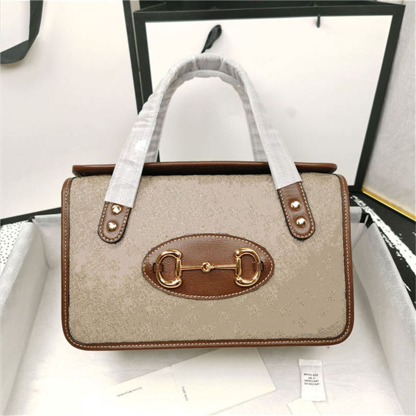 Hot solds Shoulder Bags high quality Re-Edition nylon Handbags famousbags women bags Crossbody bag Hobo purses, Box
Hot solds Shoulder Bags high quality Re-Edition nylon Handbags famousbags women bags Crossbody bag Hobo purses, Box