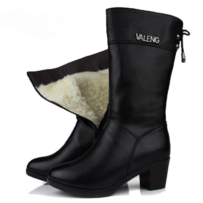 New style Winter Boots Wool Fur Inside Warm Shoes Women High Heels Genuine Leather Shoes Handmade Snow Boots Footwear Botas, Brown inside velvet
New style Winter Boots Wool Fur Inside Warm Shoes Women High Heels Genuine Leather Shoes Handmade Snow Boots Footwear Botas, Brown inside velvet