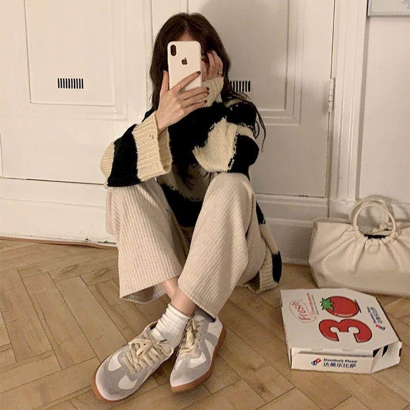 2021 Winter New Tow Piece Set for Women Suits Female Preppy Style Loose Korean Striped Knitted Sweater Casual Wide-leg Pants
2021 Winter New Tow Piece Set for Women Suits Female Preppy Style Loose Korean Striped Knitted Sweater Casual Wide-leg Pants