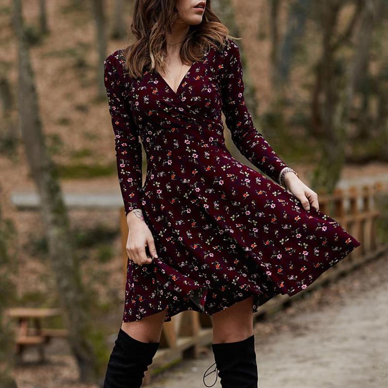 Casual Dresses Women Deep V Neck Long Sleeve Waist Tight Large Hem Floral Print Mini Dress Clothing, Black;gray
Casual Dresses Women Deep V Neck Long Sleeve Waist Tight Large Hem Floral Print Mini Dress Clothing, Black;gray