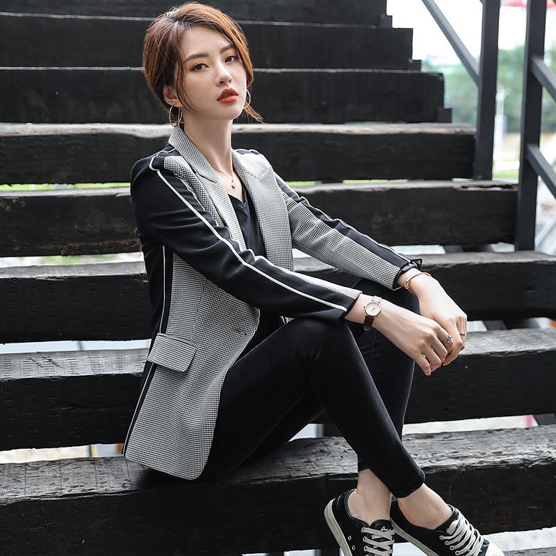 Lenshin Women Elegant Plaid Jacket with Pockets Blazer Fashion Keep Slim Single Button Office Lady Contrast Color Coat Outwear 201102