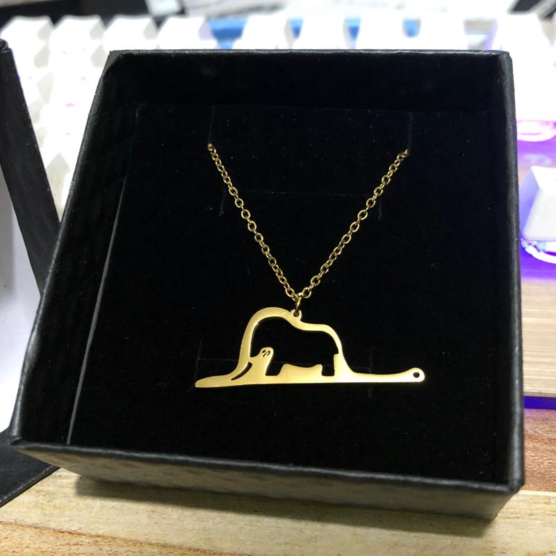 Fashion Little Prince Necklaces Women Le Petit Prince Collier Fairy Tale Children's Necklace Stainless Steel Christmas Jewelry
Fashion Little Prince Necklaces Women Le Petit Prince Collier Fairy Tale Children's Necklace Stainless Steel Christmas Jewelry