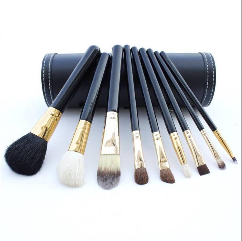 Hot M 9 Pcs Makeup Brushes Set Kit Travel Beauty Professional Wood Handle Foundation Lips Cosmetics Makeup Brush with Holder Cup Case
