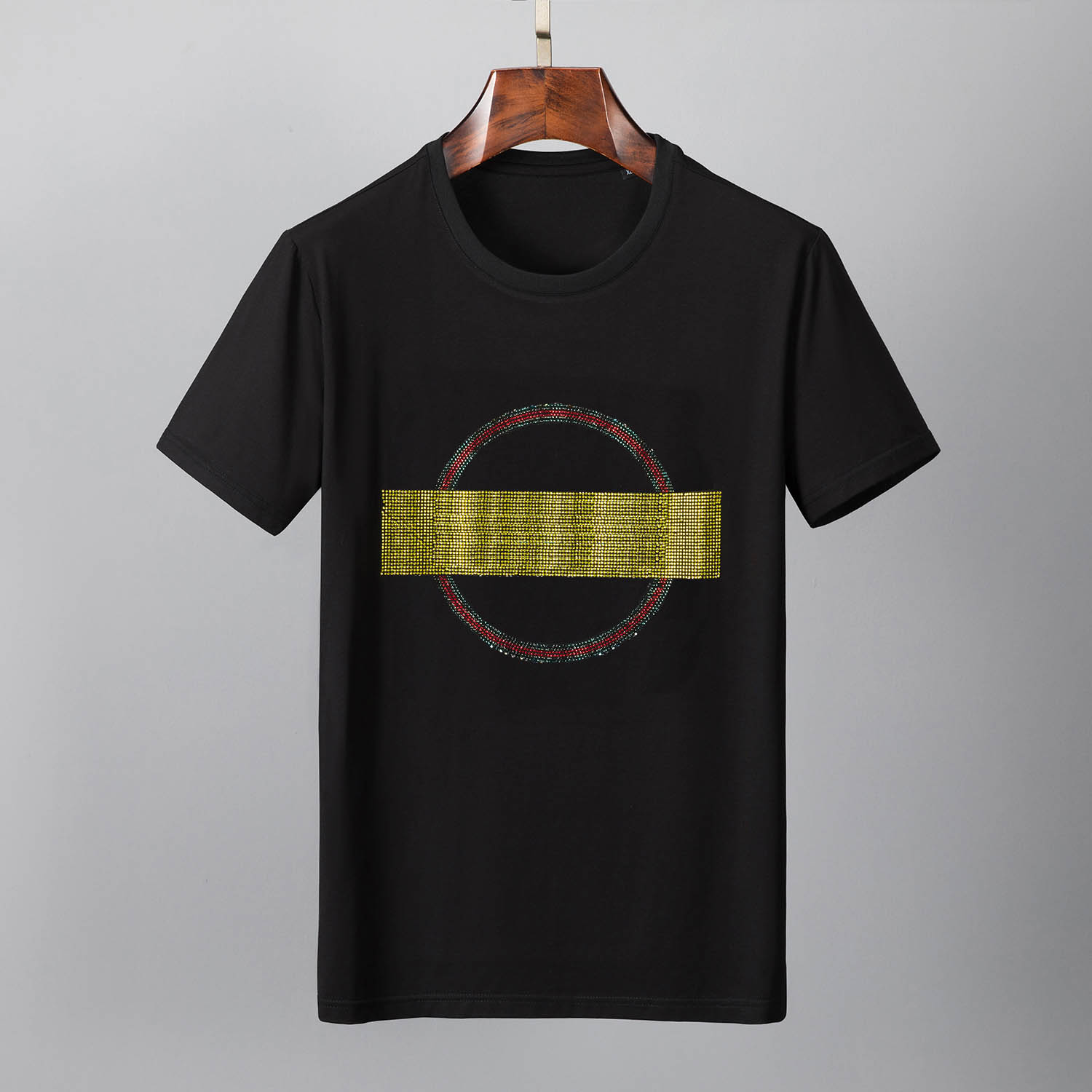 22 GU 23 Summer paris Designer T shirt classic short Sleeve Tee CC Men Women Lovers luxury T-shirts fashion tshirts, White;black
22 GU 23 Summer paris Designer T shirt classic short Sleeve Tee CC Men Women Lovers luxury T-shirts fashion tshirts, White;black