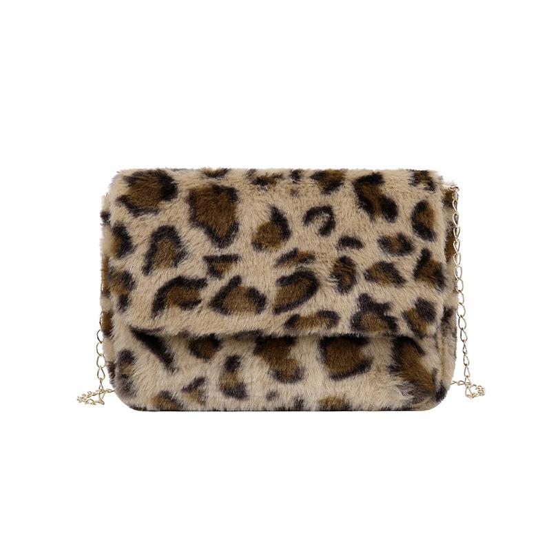 2021 new autumn and winter fashion chain plush leopard shoulder bag cow crossbody bag handbag, Leopard print
2021 new autumn and winter fashion chain plush leopard shoulder bag cow crossbody bag handbag, Leopard print