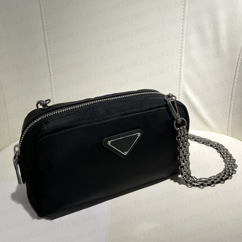Women Designer Handbags Shoulder Bags Real leather Bag High quality Lady Fashion CrossbodyPurses Backpack tote, Black
Women Designer Handbags Shoulder Bags Real leather Bag High quality Lady Fashion CrossbodyPurses Backpack tote, Black