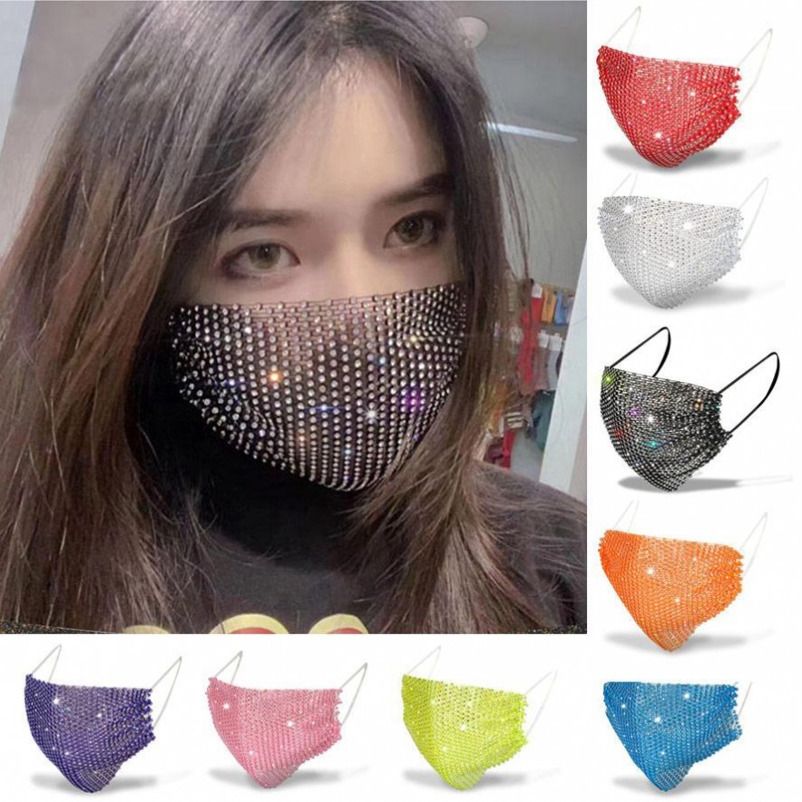 2020 fashion face masks designer face masks women halloween mask Sequins sunscreen mask with diamond masks trendy rhinestone facemask
2020 fashion face masks designer face masks women halloween mask Sequins sunscreen mask with diamond masks trendy rhinestone facemask