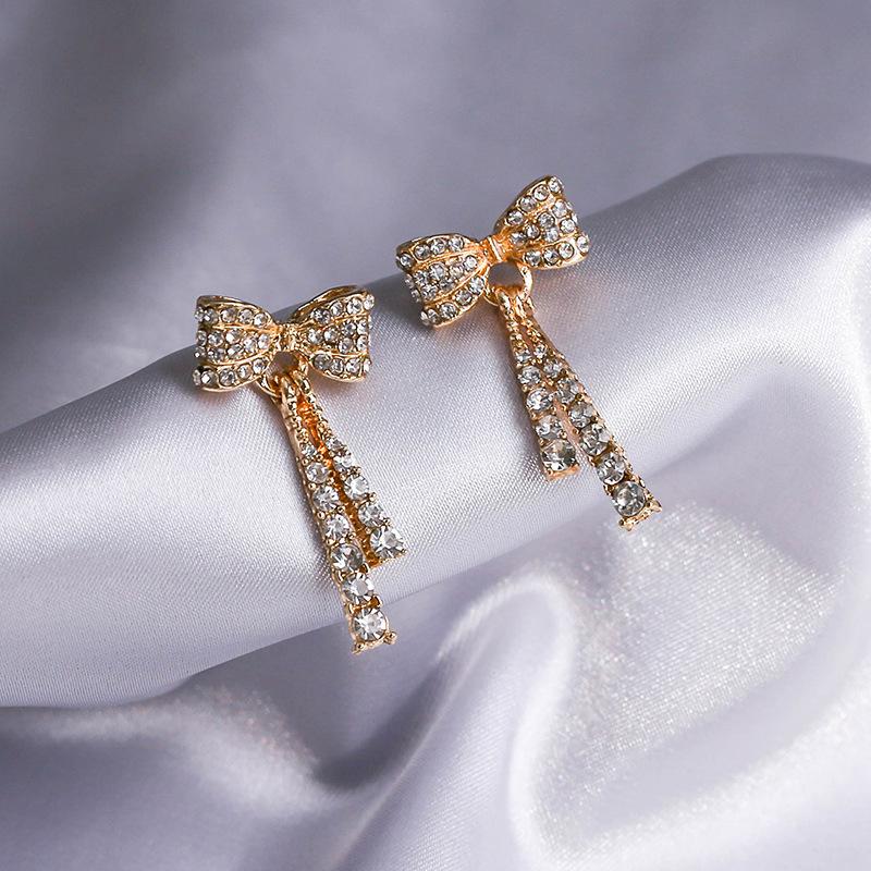 Premium Sense Full Bow Long Needle Earrings 2020 New Trendy Korean Temperament Earrings
Premium Sense Full Bow Long Needle Earrings 2020 New Trendy Korean Temperament Earrings
