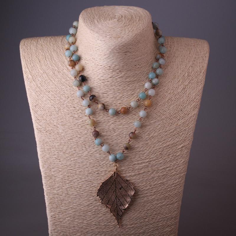 Pendant Necklaces MOODPC Fashion Amazonite Stones Rosary Chain Leaf PendantNecklace Handmade Women Natural Stone Necklace
Pendant Necklaces MOODPC Fashion Amazonite Stones Rosary Chain Leaf PendantNecklace Handmade Women Natural Stone Necklace