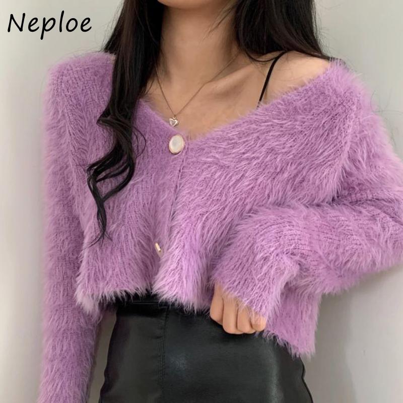Neploe Korean Simple Warm Cardigans Women Autumn Chic Exquisite Button Sweaters Candy Color Casual All-match V-neck Short Coat, Black
Neploe Korean Simple Warm Cardigans Women Autumn Chic Exquisite Button Sweaters Candy Color Casual All-match V-neck Short Coat, Black