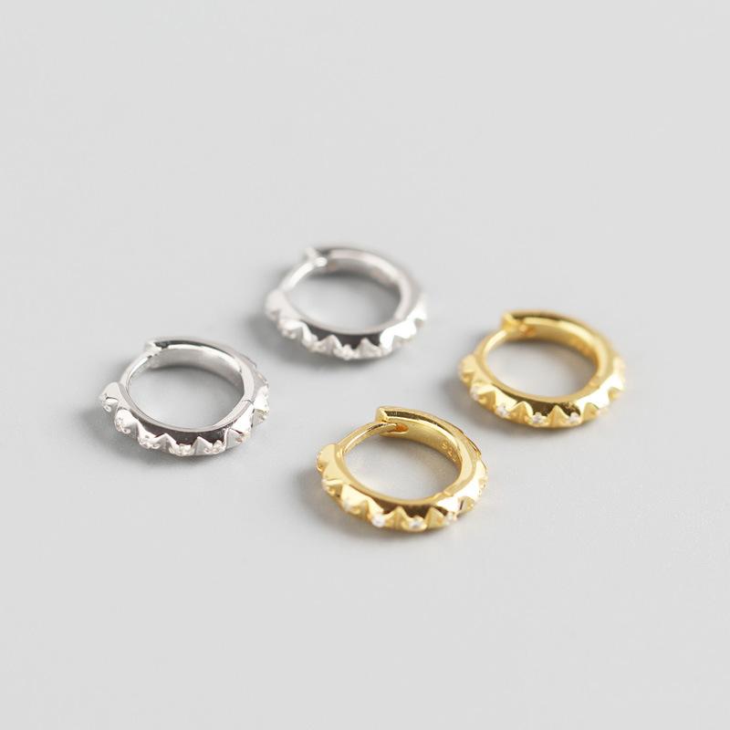 Fashion 100% S925 Sterling Silver Jewelry Zircon Punk gearwheel Hoop Earring silver ornaments hip hop Women Party Wedding Gift
Fashion 100% S925 Sterling Silver Jewelry Zircon Punk gearwheel Hoop Earring silver ornaments hip hop Women Party Wedding Gift