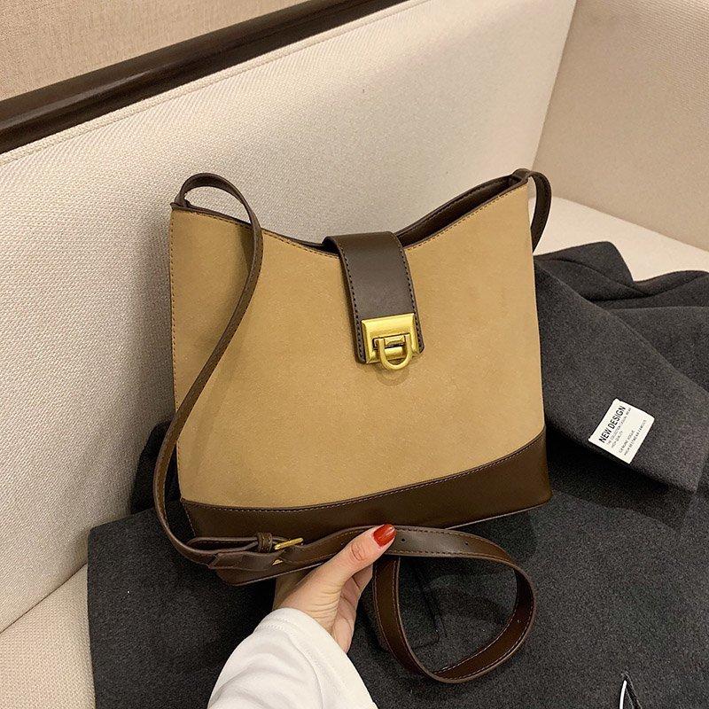 Suede Crossbody Bags for Women Messenger Bag Shoulder Tote 2021 Women Leather Handbags Women's Fashion Handbags, Black
Suede Crossbody Bags for Women Messenger Bag Shoulder Tote 2021 Women Leather Handbags Women's Fashion Handbags, Black