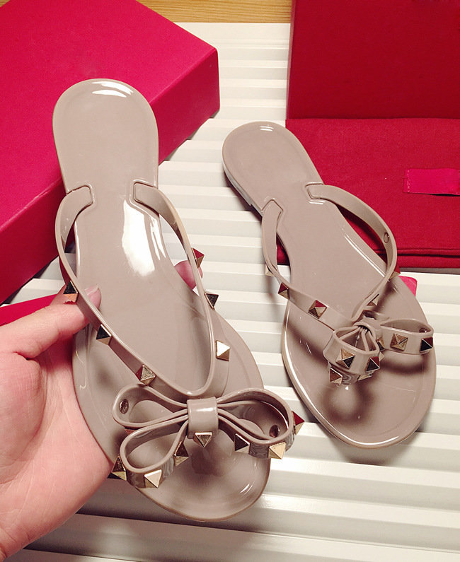 Designer-ts Women Sandals Bow knot Flat Slippers Girls Studded Cool Beach Slides Jelly Shoes 35-41 hot sales, Black
Designer-ts Women Sandals Bow knot Flat Slippers Girls Studded Cool Beach Slides Jelly Shoes 35-41 hot sales, Black