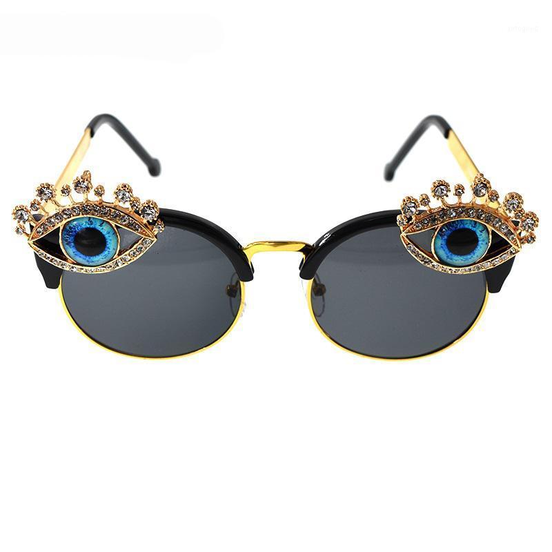 Sunglasses Cat Eye Women Brand Designer Luxury Crystals Eyes Sexy Rhinestones Fashion Shades Feminino1
Sunglasses Cat Eye Women Brand Designer Luxury Crystals Eyes Sexy Rhinestones Fashion Shades Feminino1