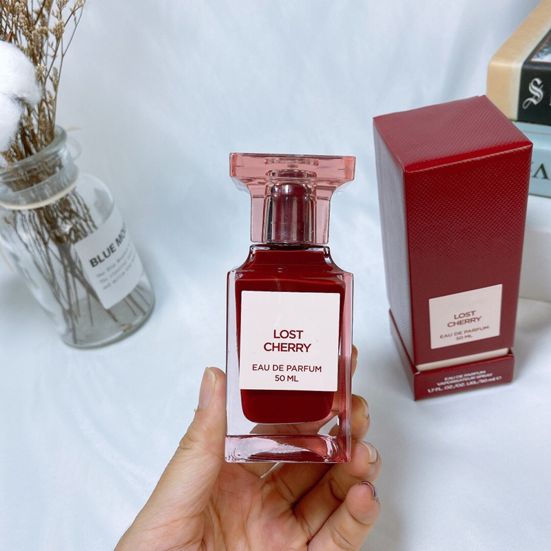 Factory direct Neutral perfume Long lasting fragrance Oud Wood Tobacco Wholesale Deodorant Noir 50ML EDP EDT bottle in incense
Factory direct Neutral perfume Long lasting fragrance Oud Wood Tobacco Wholesale Deodorant Noir 50ML EDP EDT bottle in incense