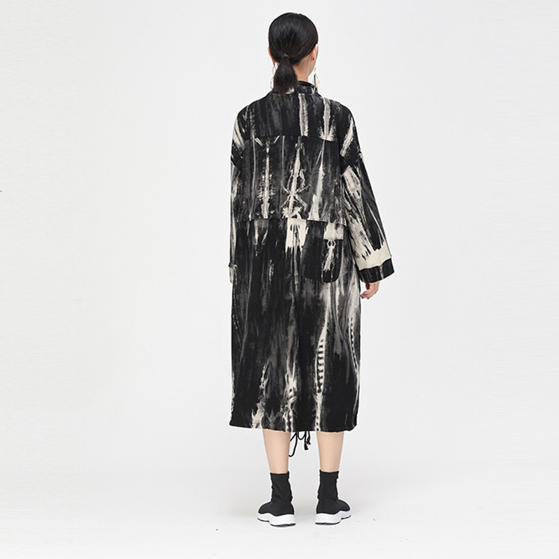 EAM Women Khaki Pattern Printed Big Size Long Trench New Stand Collar Long Sleeve Loose Windbreaker Fashion Spring 1D937 201111