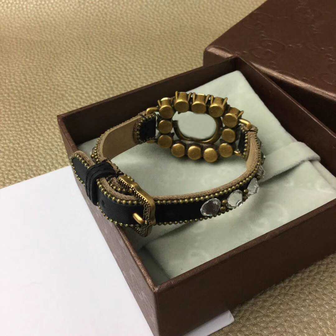 2021 Hot sale Top quality leather with white and colorful diamond for women charm jewelry gift in white and colorful free shipping PS8223
2021 Hot sale Top quality leather with white and colorful diamond for women charm jewelry gift in white and colorful free shipping PS8223