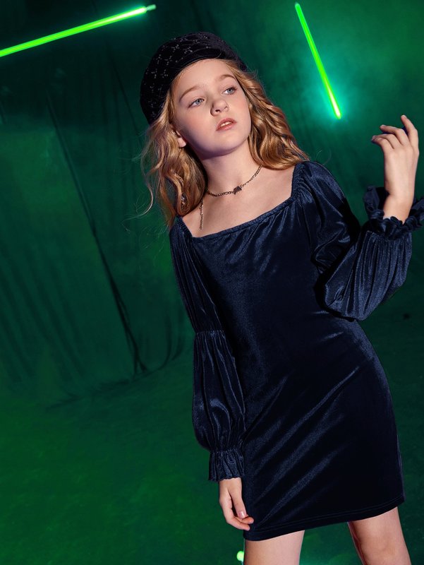 Girls Square Neck Velvet Dress Without Belt SHE01