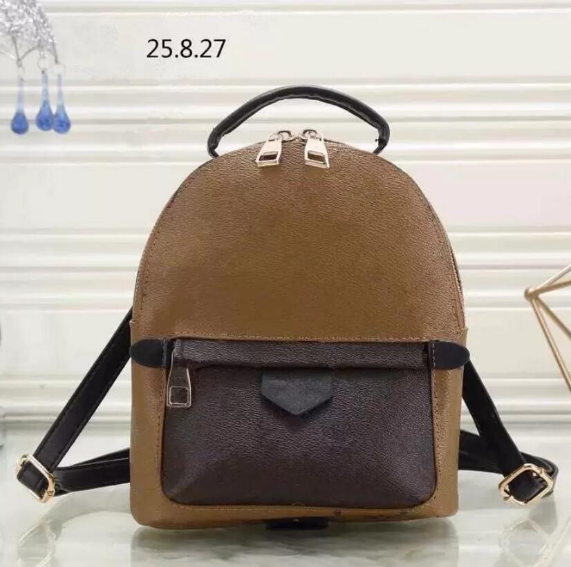 Backpack Designer Mini backpack lady Genuine Leather Backpacks fashion back pack fow women handbags Presbyopic Mini shoulder Purse Cross body
Backpack Designer Mini backpack lady Genuine Leather Backpacks fashion back pack fow women handbags Presbyopic Mini shoulder Purse Cross body