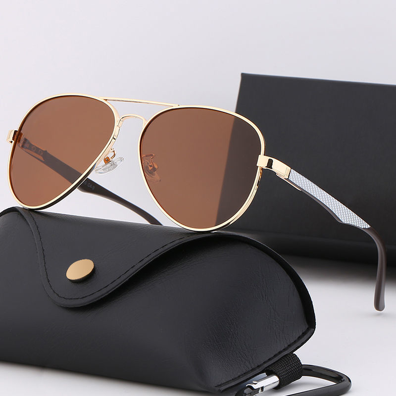 Outdoor pilot sunglasses for women and men designer quality fashion sunglasses for men and women classic square sunglasses, free shipping
Outdoor pilot sunglasses for women and men designer quality fashion sunglasses for men and women classic square sunglasses, free shipping