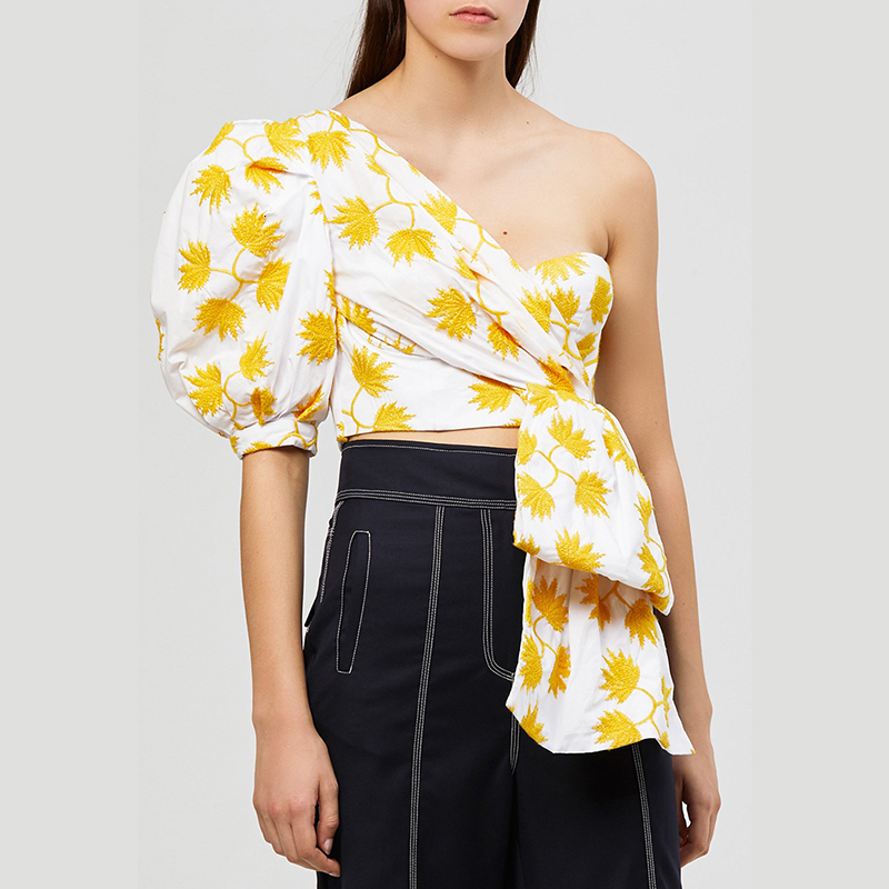 TWOTWINSTYLE Sexy Off Shoulder Top Shirt Women Clothes Summer Short Blouse Streetwear Ladies Korean Fashion Clothing Tops 201126