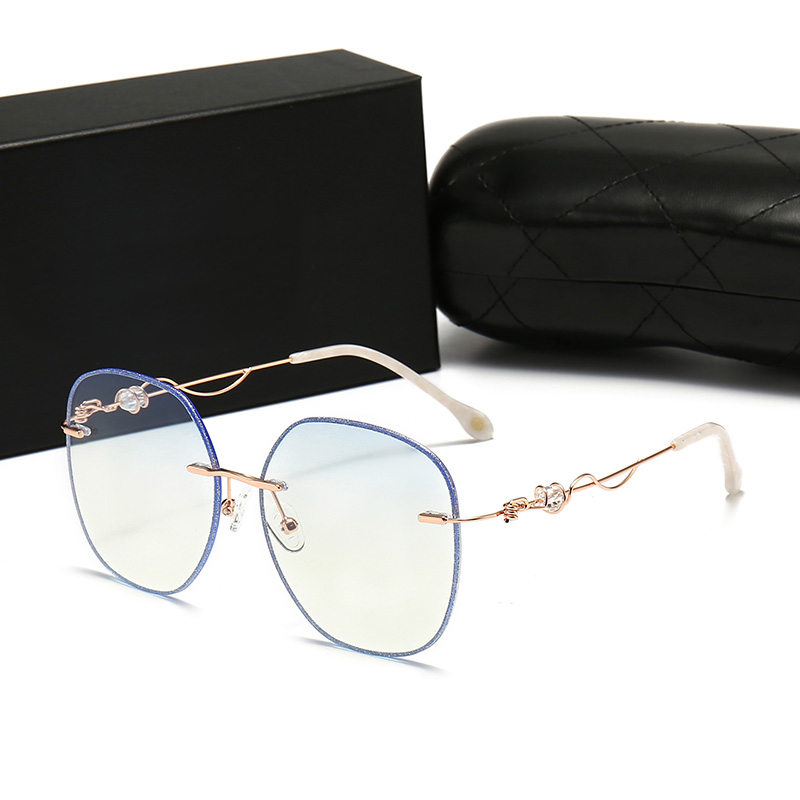 Anti-blue ray new fashion sunglasses for men and women, bicycle glasses, classic outdoor sports sunglasses, beach sunglasses wholesale high
Anti-blue ray new fashion sunglasses for men and women, bicycle glasses, classic outdoor sports sunglasses, beach sunglasses wholesale high