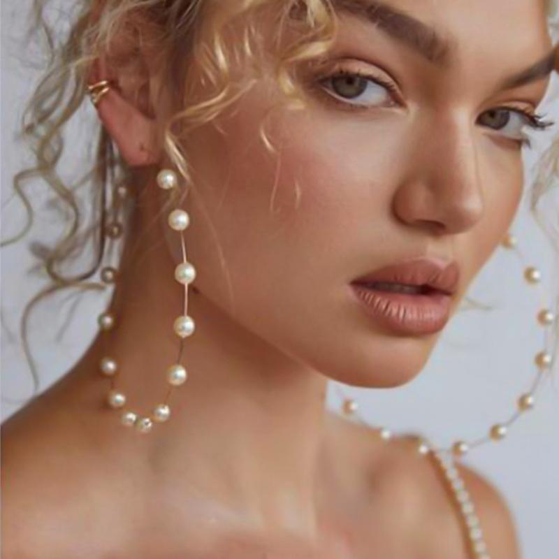 Creative Hand-wound Imitation Pearl Earrings 2021 New Large Round Earrings Ladies Fashion Jewelry Gifts Wholesale
Creative Hand-wound Imitation Pearl Earrings 2021 New Large Round Earrings Ladies Fashion Jewelry Gifts Wholesale