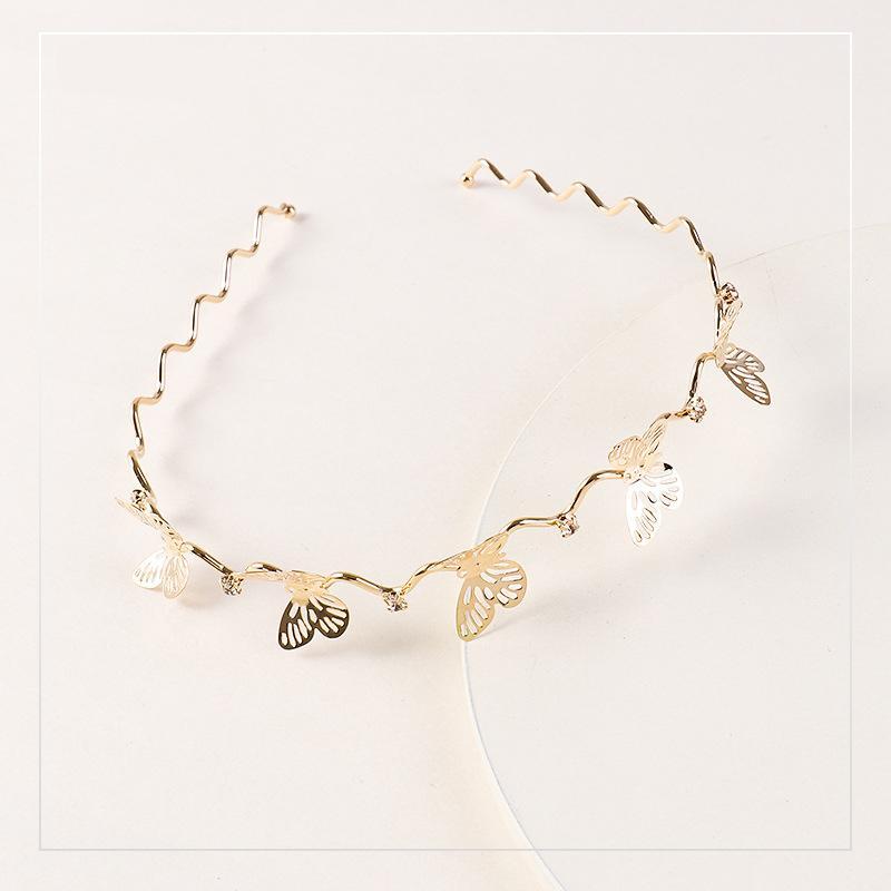 H:HYDE Cute Women Girl Retro Style Metal Hairbands Elegant Flower Butterfly Headband Hair Hoop Party Hair Accessories Wholesale1
H:HYDE Cute Women Girl Retro Style Metal Hairbands Elegant Flower Butterfly Headband Hair Hoop Party Hair Accessories Wholesale1
