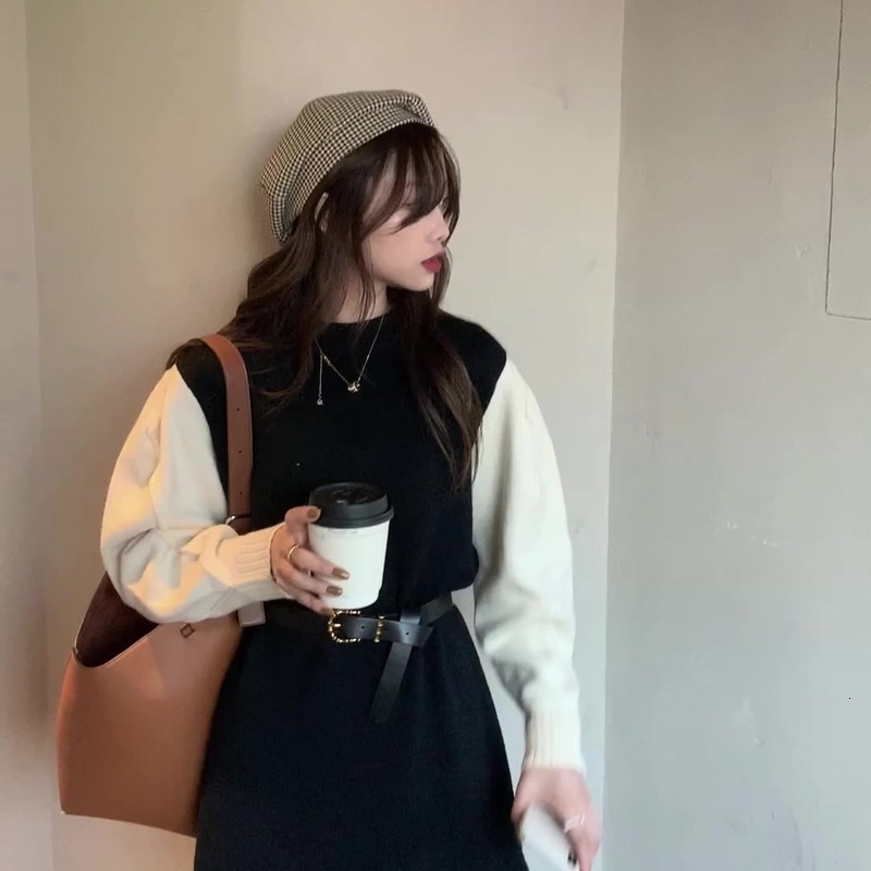 2021 New Men's Knitted or Crocheted Dresses of Large Feminine Dimensions Loosened Neck-neck Batwing Sleeves Mini Knitting Dress in TDJS, Black
2021 New Men's Knitted or Crocheted Dresses of Large Feminine Dimensions Loosened Neck-neck Batwing Sleeves Mini Knitting Dress in TDJS, Black
