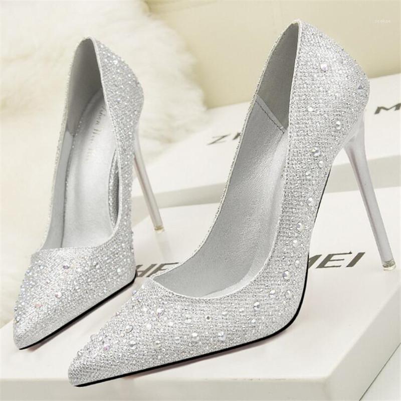 fashion sweet elegant elegant fine with high-heeled shallow mouth was thin pointed diamond rhinestone single shoes1, 01
fashion sweet elegant elegant fine with high-heeled shallow mouth was thin pointed diamond rhinestone single shoes1, 01