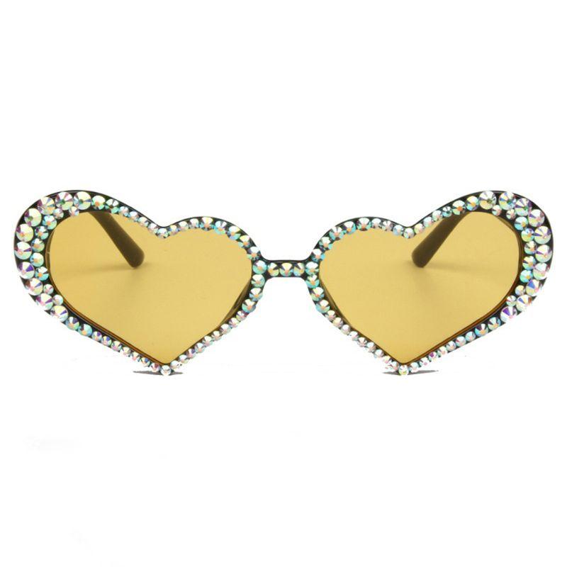 Vintage Heart Shape Frame Sunglasses Women Fashion Luxury Rhinestone Decoration Cat Eyes Sun Eyeglasses 649C
Vintage Heart Shape Frame Sunglasses Women Fashion Luxury Rhinestone Decoration Cat Eyes Sun Eyeglasses 649C