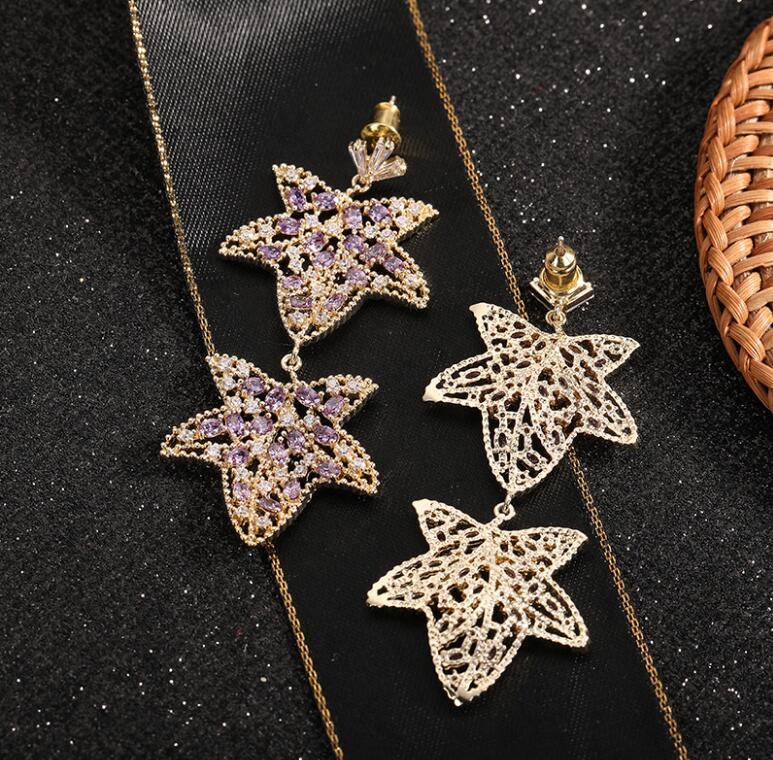 Color zircon earrings long fringed women's luxury rhinestone hollow plant banquet ear jewelty
Color zircon earrings long fringed women's luxury rhinestone hollow plant banquet ear jewelty