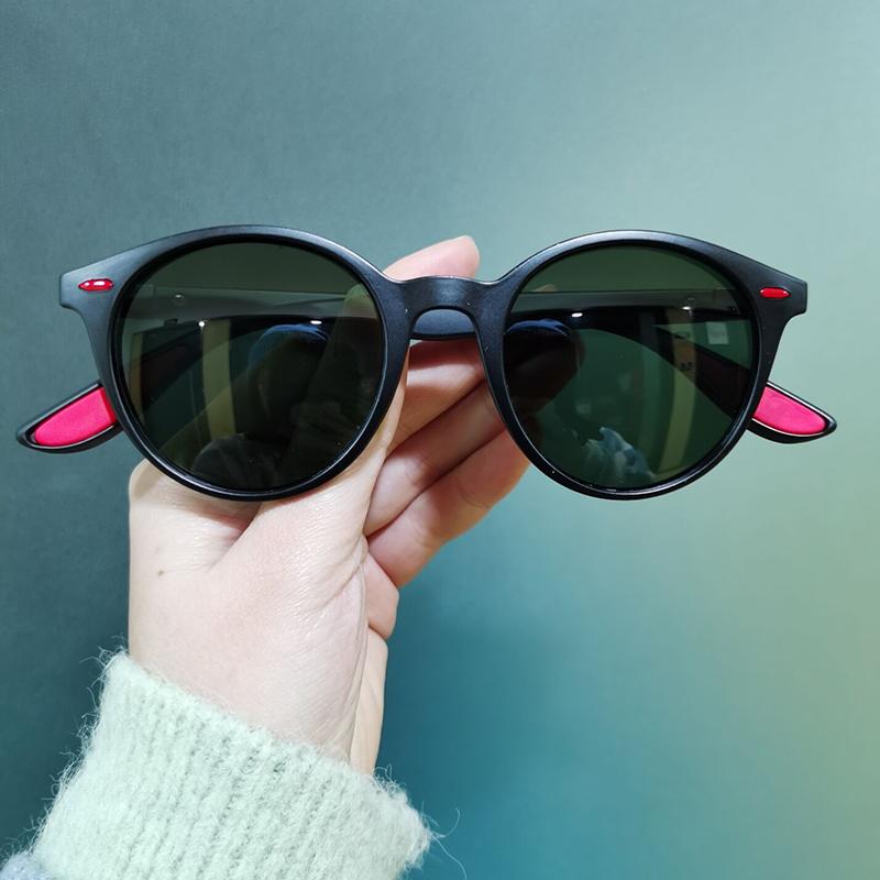 New Classic Round Frame Polarized Sunglasses Men Women Brand Design Driving Sun Glasses Male Goggle UV400 Gafas De Sol
New Classic Round Frame Polarized Sunglasses Men Women Brand Design Driving Sun Glasses Male Goggle UV400 Gafas De Sol
