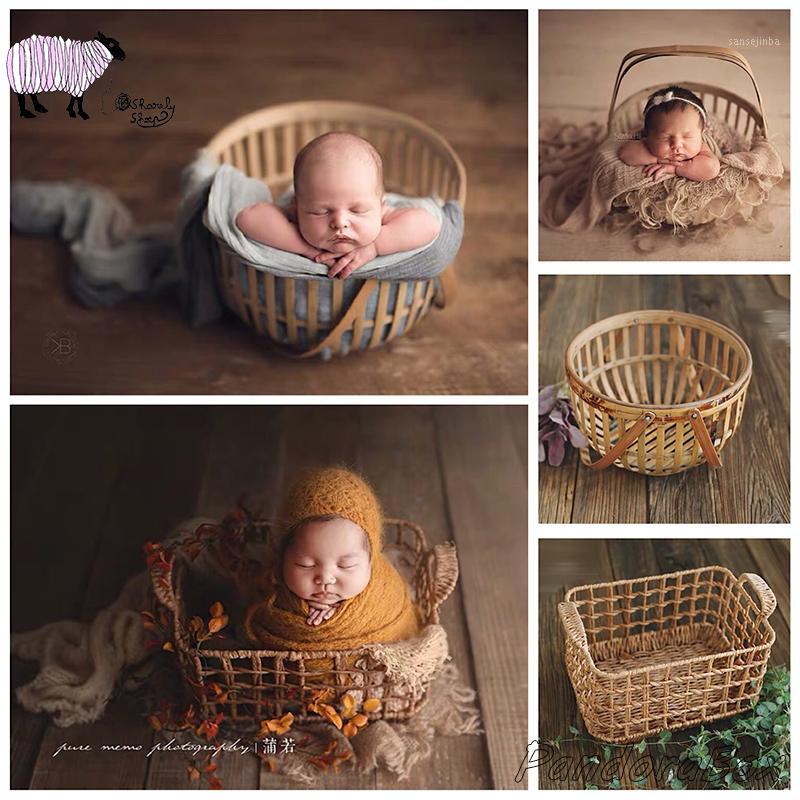 Newborn Photography Props Rattan Old Style Handmade Basket Baby Boy Photo Shoot Studio Posing Vintage Love Heart Bowl foto Prop1, Cc (40 x 40 x 19 cm)
Newborn Photography Props Rattan Old Style Handmade Basket Baby Boy Photo Shoot Studio Posing Vintage Love Heart Bowl foto Prop1, Cc (40 x 40 x 19 cm)