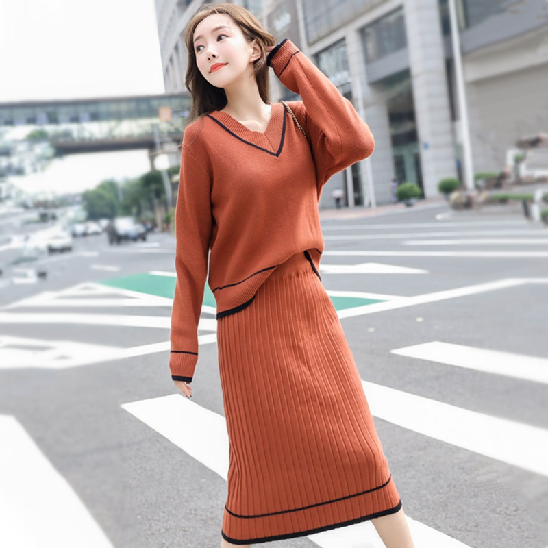 2021 New 2 Pieces Set Women Pullovers V-neck Long Sleeve Sweater & Knitted Skirts Bodycon Office Lady 2pcs Suits Sets Winter Oaz9, Apricot
2021 New 2 Pieces Set Women Pullovers V-neck Long Sleeve Sweater & Knitted Skirts Bodycon Office Lady 2pcs Suits Sets Winter Oaz9, Apricot