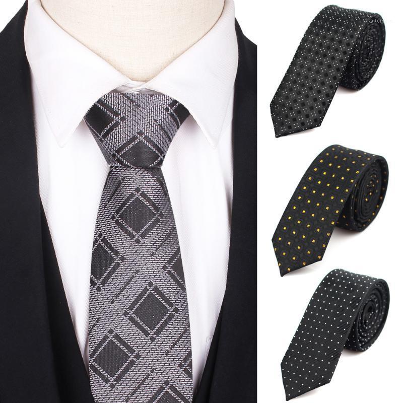 Skinny Plaid Neck Ties For Men Women Fashion Casual Slim Tie For Business Classic Mens Neckties Corbatas Narrow Men Ties Gravata1
Skinny Plaid Neck Ties For Men Women Fashion Casual Slim Tie For Business Classic Mens Neckties Corbatas Narrow Men Ties Gravata1