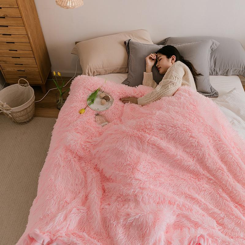 Solid Color Plush Blanket Gray Pink Green Soft Flannel Thick Blanket Bedding for Spring Autumn and Winter Bed Cover Leisure Sofa
Solid Color Plush Blanket Gray Pink Green Soft Flannel Thick Blanket Bedding for Spring Autumn and Winter Bed Cover Leisure Sofa