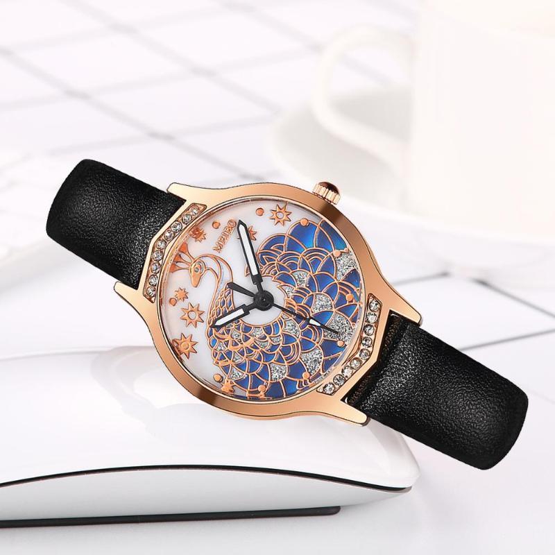 Women Watches Luxury Crystal Diamond Phoenix Pattern Watch Ladies Fashion Dress Watch Female Casual Leather Wrist Relogio1, White
Women Watches Luxury Crystal Diamond Phoenix Pattern Watch Ladies Fashion Dress Watch Female Casual Leather Wrist Relogio1, White