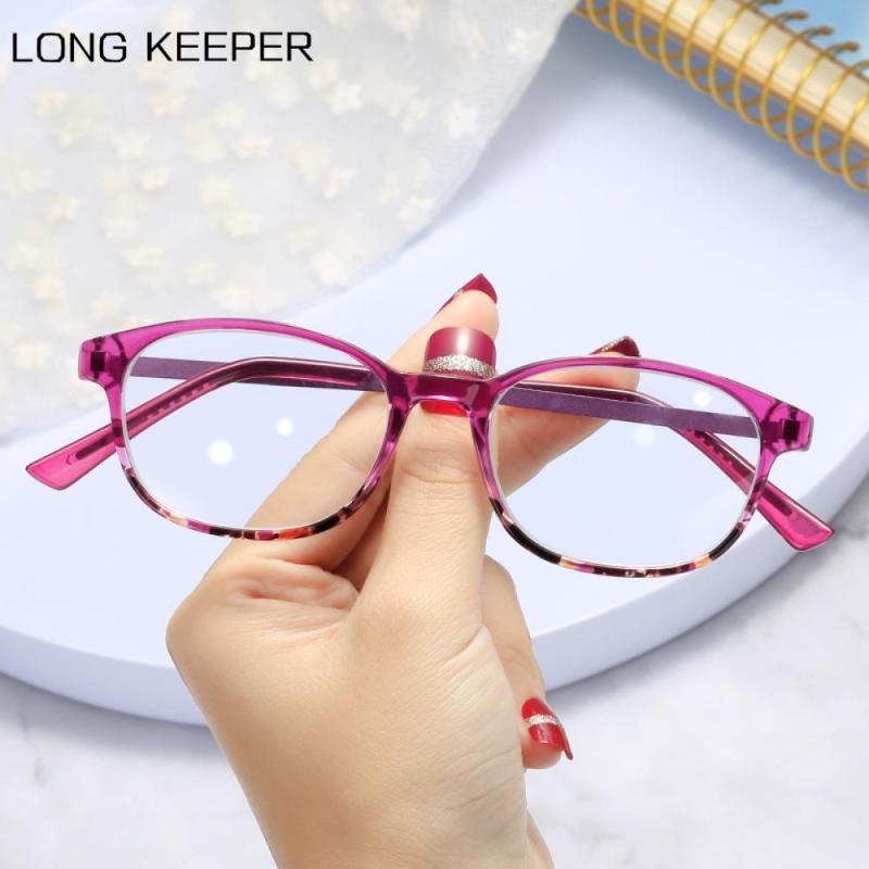 LongKeeper New Reading Glasses Women Ultralight Computer Eyeglasses Ladies Presbyopic Spectacles +1 +1.5 +2 +2.5 +3 +3.5
LongKeeper New Reading Glasses Women Ultralight Computer Eyeglasses Ladies Presbyopic Spectacles +1 +1.5 +2 +2.5 +3 +3.5