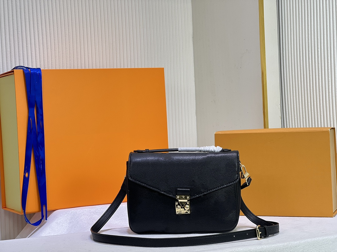 New product series Popular Wholesale Shoulder Bags Cross Body Bag Famous designer High-Quality Handmade Luxurious Luxury Handbag, No bag
New product series Popular Wholesale Shoulder Bags Cross Body Bag Famous designer High-Quality Handmade Luxurious Luxury Handbag, No bag