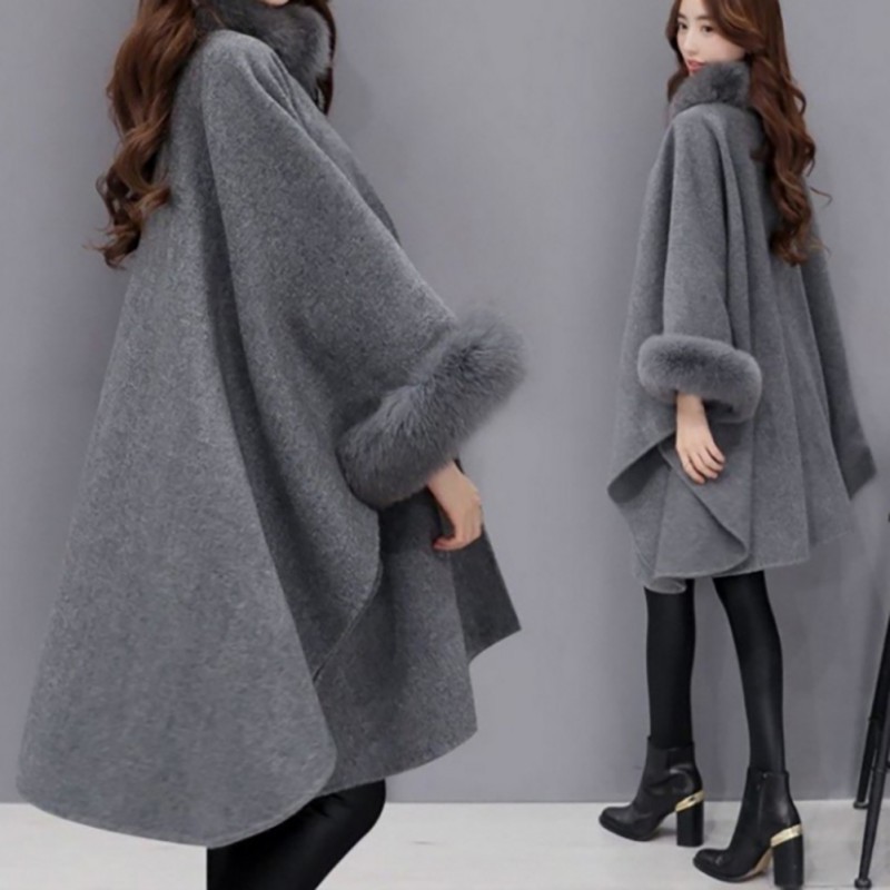 Winter Coat Ponchos Capes Women 2019 Christmas Fashion Flare Sleeve Faux Fur Collar Wool Cloak Cape Coat Poncho Long Overcoat T200114
